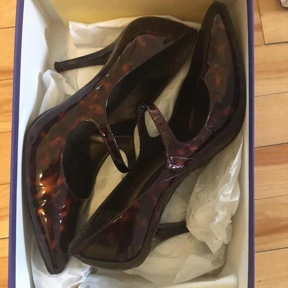 Stuart Weitzman First Lady Mary Jane pumps - Picture 3 of 6